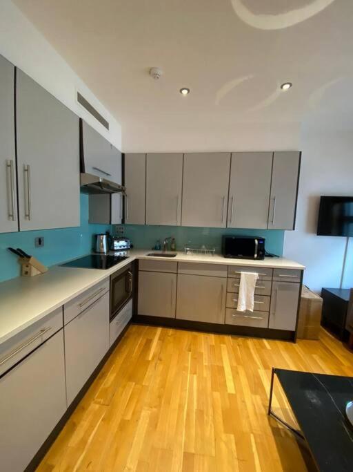 Апартаменты Grand Living Near Piccadilly Cov11 Лондон Экстерьер фото